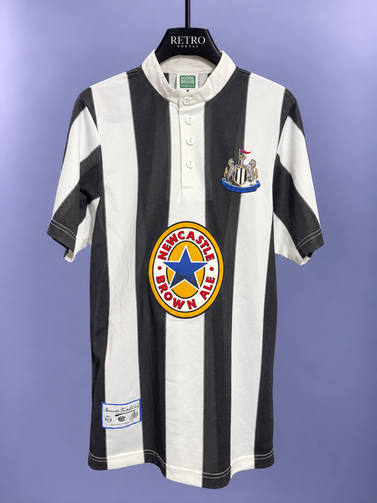 Newcastle United 1995/97 Hemmatröja – Storlek M